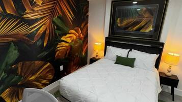 1 bedroom, iron/ironing board, Internet, bed sheets