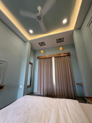 8 間睡房、熨斗/熨衫板、Wi-Fi、方便輪椅出入