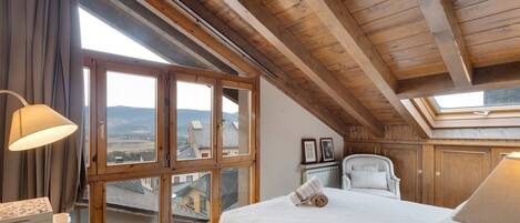 3 chambres, fer et planche Ă repasser, Wi-Fi, draps fournis