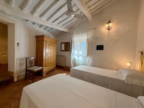 3 bedrooms, Internet, bed sheets