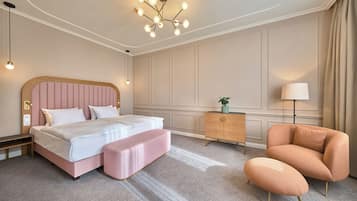Grand Suite, City View | In-room safe, desk, blackout curtains, soundproofing