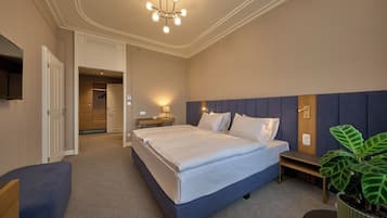 Deluxe Room, Balcony | Premium bedding, memory foam beds, minibar, in-room safe