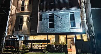 Blue Diamond Luxury Stay