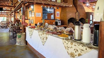 Free daily buffet breakfast