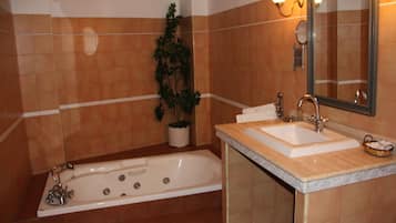 Junior Suite | Bathroom
