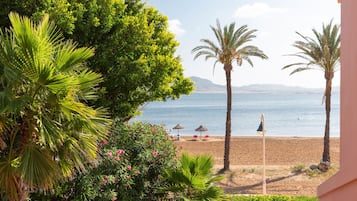 Sulla spiaggia