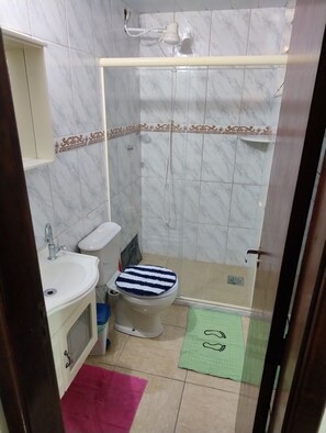 Toilet paper - COZY HOUSE IN PERÓ/CABO FRIO-RJ.  (Peró Cabo Frio)