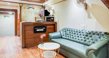 Townhouse Oak Viman Nagar Hotel Cilantro