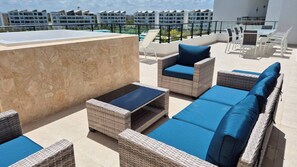 Apartemen, 4 kamar tidur, akses difabel, balkon | Lounge
