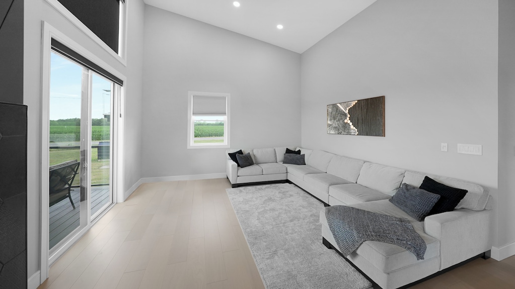 New Modern Home In The Finger Lakes - Geneva, NY