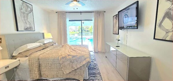 3 bedrooms, iron/ironing board, internet, bed sheets