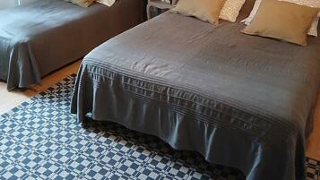 1 habitación, wifi y ropa de cama