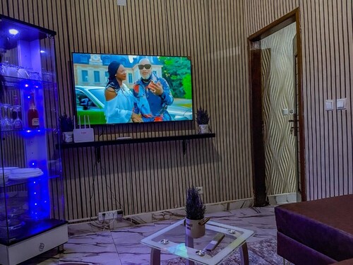 Charming Kinshasa Apartment in Gombe - Entire House for Rent
