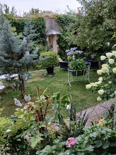 Guest Rooms 'Myosotis 3p' with Shared Garden and Wi-Fi