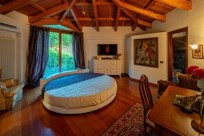 4 chambres, Wi-Fi gratuit, draps fournis