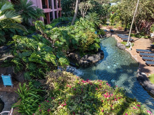 Petite Retreat at Kahana Falls