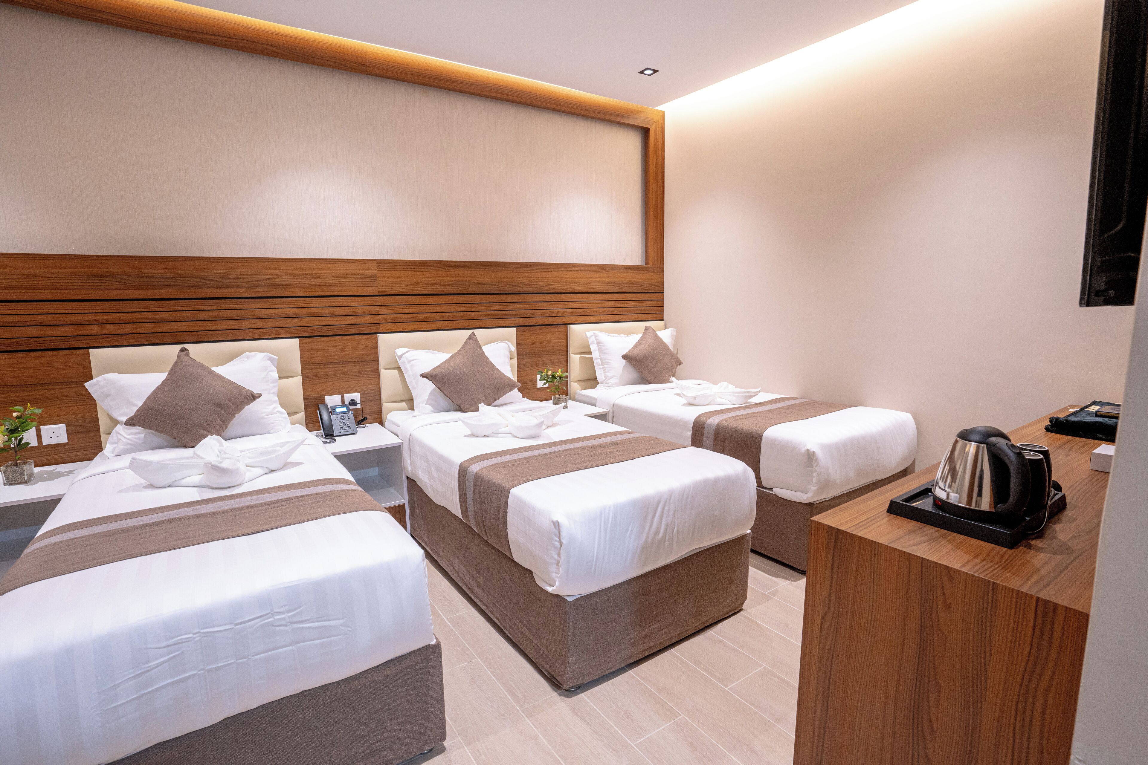 Minibar, schallisolierte Zimmer, Bügeleisen/Bügelbrett, kostenloses WLAN