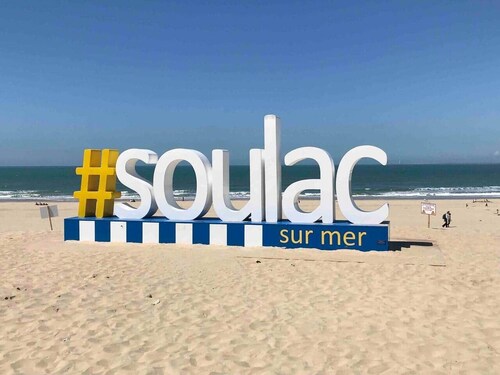 T4 + Piscine à 1,9km des plages