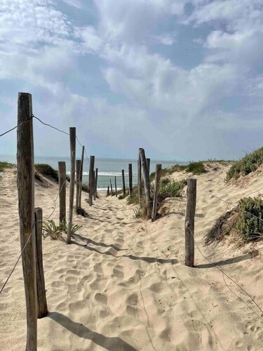 T4 + piscine à 1,9km des plages