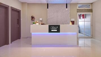 House | Meja sambut tetamu