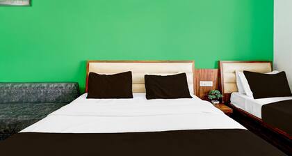 Collection O Salasar Balaji Temple Keshav Mahal