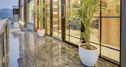 Alaya Stays Serene Woods Hotel Near Mall Road