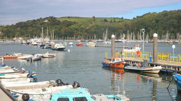 Cottage | Marina