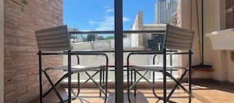 Excellent location - Downtown and Boulevard