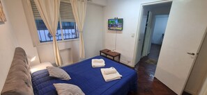 1 Schlafzimmer, Bügeleisen/Bügelbrett, Reisekinderbett, kostenloses WLAN