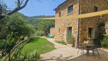 Restauration extérieure