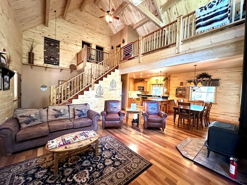 Your Perfect Summer Retreat Awaits!