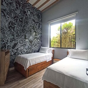 5 bedrooms, WiFi