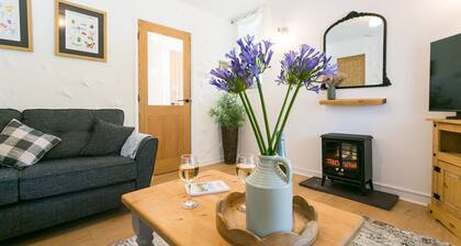 Bwthyn Ty Croes - sleeps 4 guests in 2 bedrooms