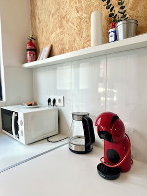 Apartemen, 1 kamar tidur | Microwave