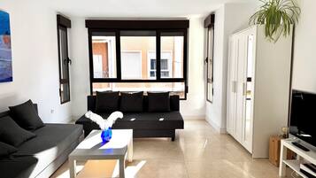 Apartment, 2 Bedrooms | Living area