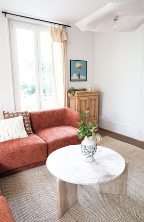Living area - Maison Arbane, où les souvenirs se créent. (Dormans)