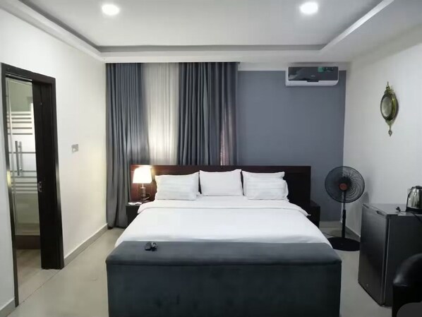 1 bedroom, desk, iron/ironing board, free WiFi