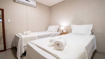 5 quartos, ferros/tábuas de passar roupa, Wi-Fi de cortesia