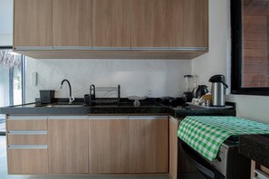 Fridge, oven, stovetop, toaster