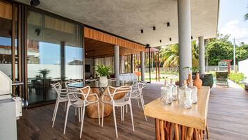 Restauration extérieure