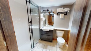 Shower, towels