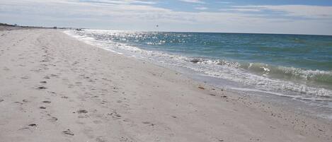 House, Multiple Beds (Coquina Hideaway) | Beach