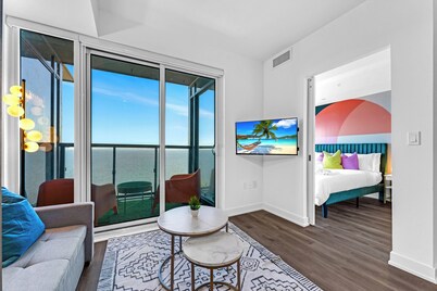 Ibiza-Inspired Condo w/Waterfront View | Sleeps 4