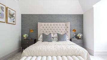 3 bedrooms, iron/ironing board, travel cot, WiFi