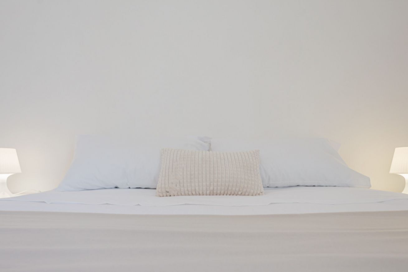 2 多间卧室、免费 WiFi、床单