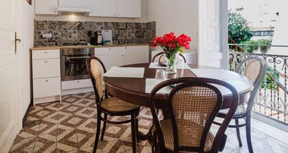 Apartment in the Heart of Marsala (Punico House)