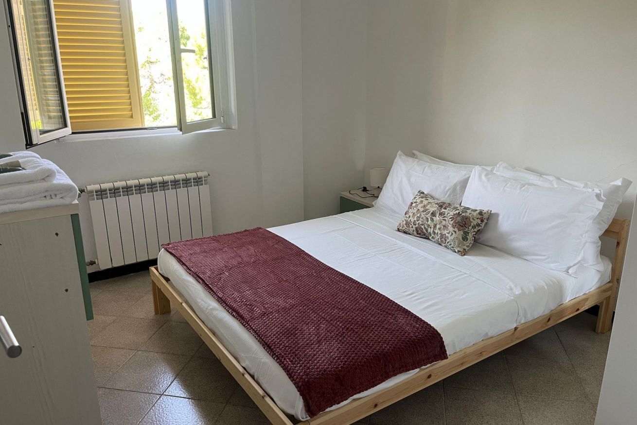 2 slaapkamers, een kluis op de kamer, een strijkplank/strijkijzer