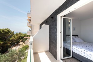 4 chambres, fer et planche à repasser, accès Internet, draps fournis