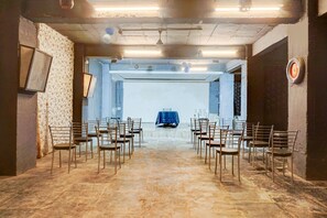 House | Dining