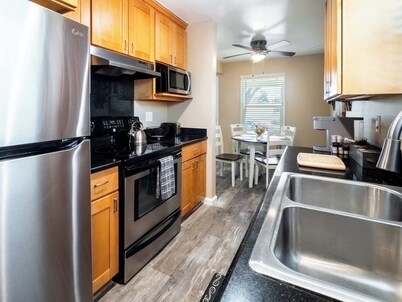 Modern 3BR in Silicon Valley - BBQ & Netflix